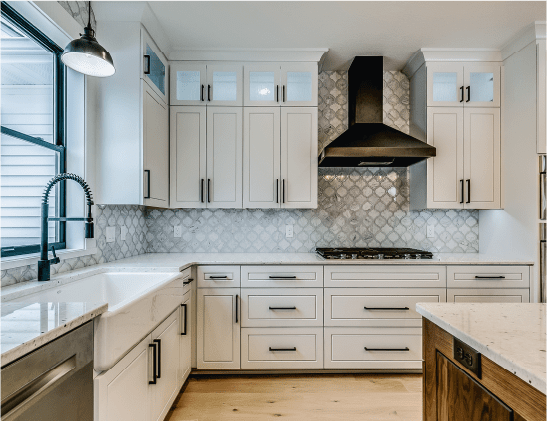 Professional kitchen tile installation Queens NYC - modern backsplash